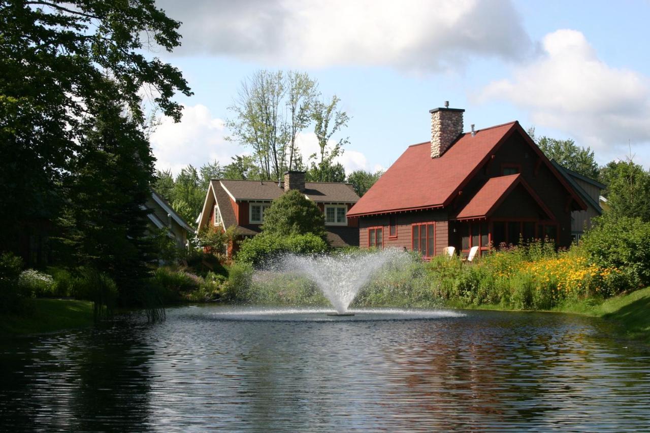 Crystal Mountain Hotel Thompsonville Eksteriør billede